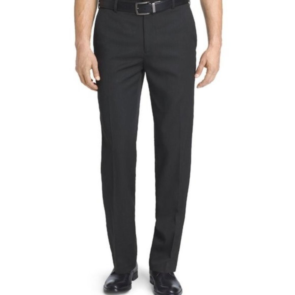 Van Heusen Men's Size 40/32 Dress Pants - Picture 1 of 6